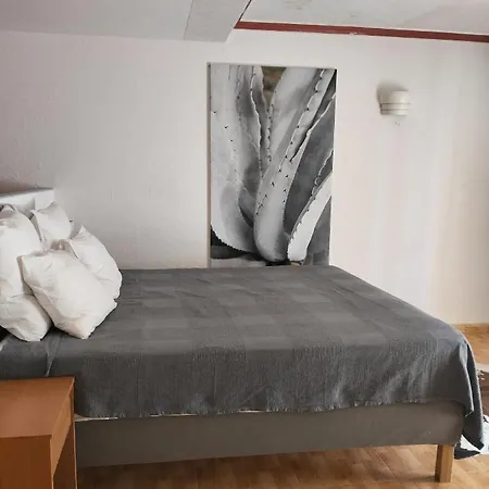 Unique 2-1 Апарт-отель Торевьиа